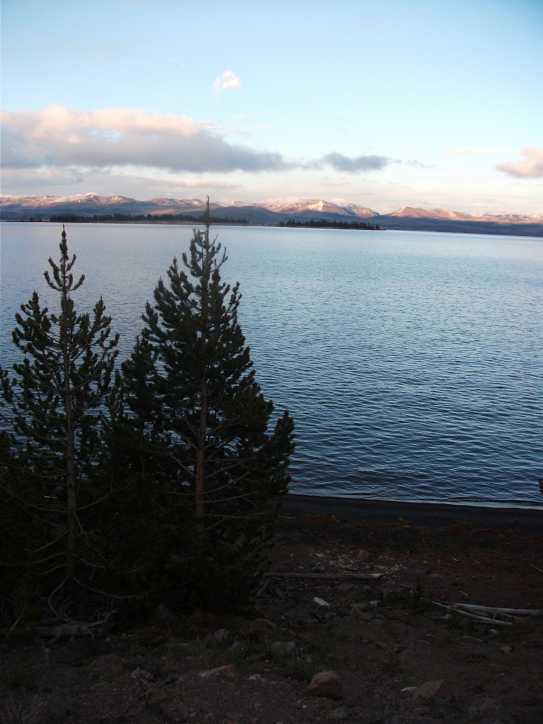Yellowstone Lake (11)