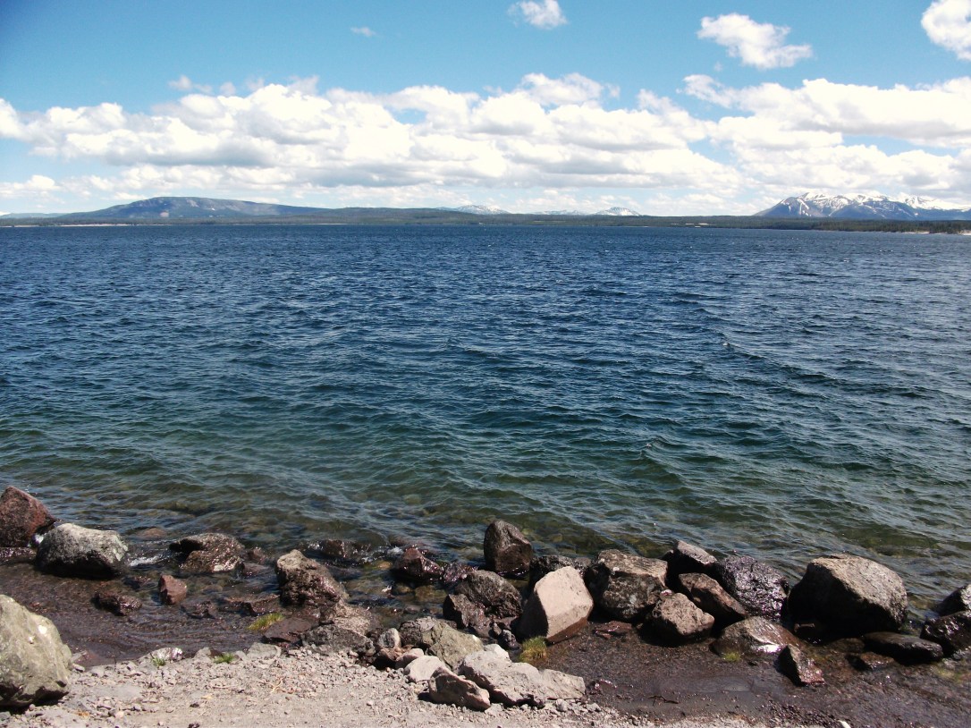 Yellowstone Lake (4)